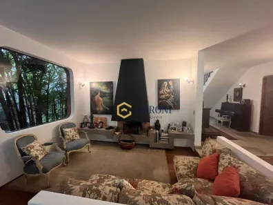 Casa com 5 Quartos para alugar, 600m² no Boaçava, São Paulo