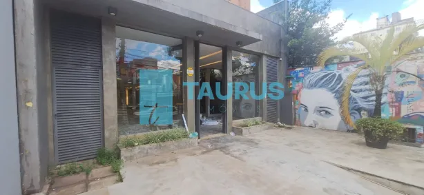 Ponto Comercial para alugar, 325m² no Moema, São Paulo