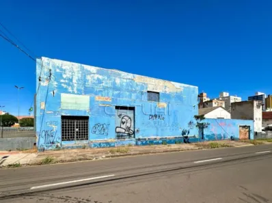 Galpão/Depósito/Armazém com 1 Quarto para alugar, 550m² no Vitória, Londrina