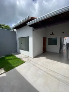 Casa com 3 Quartos à venda, 10m² no Centro, Eunápolis