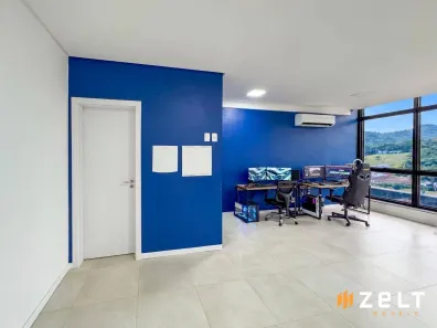 Sala Comercial à venda, 33m² no Garcia, Blumenau