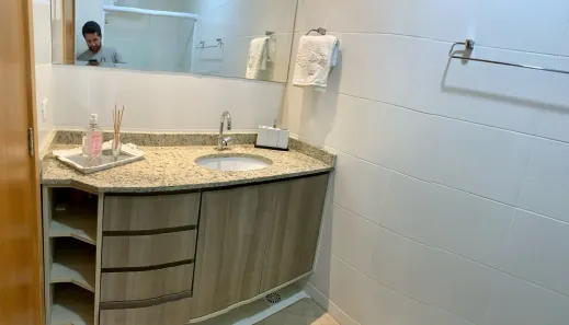 Apartamento com 2 Quartos para alugar, 77m² no Jardim Califórnia, Jacareí