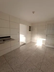 Casa com 1 Quarto para alugar, 42m² no Aarão Reis, Belo Horizonte