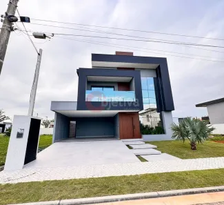 Casa de Condomínio com 4 Quartos à venda, 297m² no Ogiva, Cabo Frio
