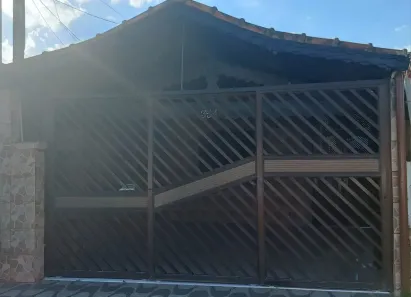 Casa com 2 Quartos à venda, 120m² no Maracanã, Praia Grande