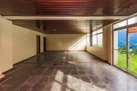 Sala Comercial para alugar, 83m² no Centro, Pelotas