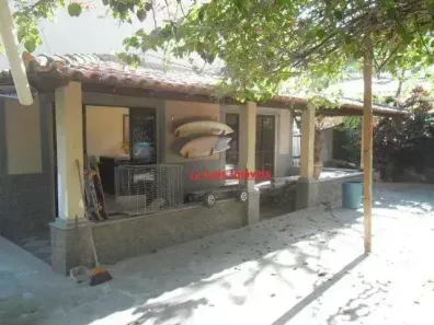 Casa com 5 Quartos à venda, 270m² no Maravista, Niterói