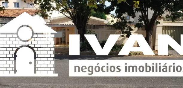 Casa com 3 Quartos à venda, 170m² no Santa Mônica, Uberlândia
