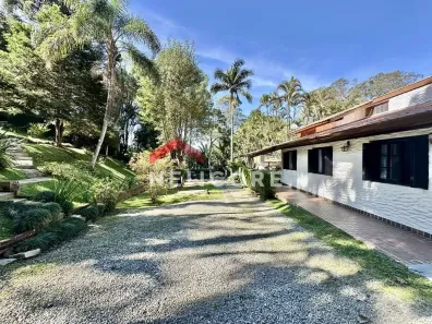 Casa de Condomínio com 3 Quartos à venda, 473m² no Algarve, Cotia