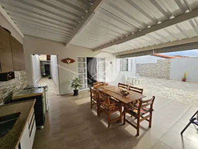 Casa com 6 Quartos à venda, 120m² no Vila Georgina, Campinas
