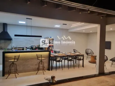 Casa com 3 Quartos à venda, 195m² no Santa Mônica, Uberlândia