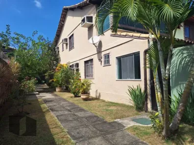 Casa com 4 Quartos para alugar, 173m² no Recreio dos Bandeirantes, Rio de Janeiro
