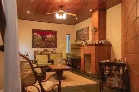 Casa com 5 Quartos para alugar, 205m² no Cidade Vargas, São Paulo