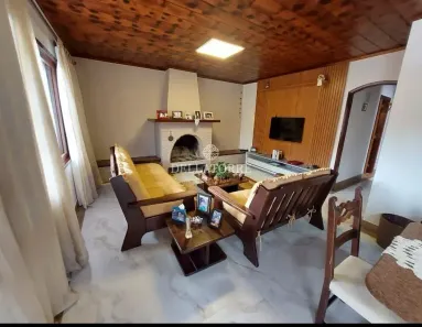 Casa com 3 Quartos à venda, 145m² no Várzea, Teresópolis