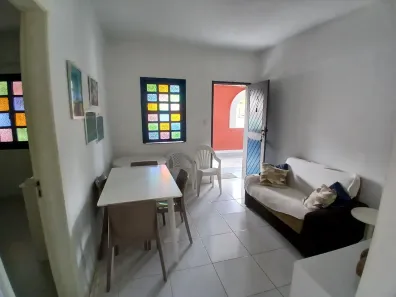 Casa de Condomínio com 2 Quartos para alugar, 70m² no Stella Maris, Salvador