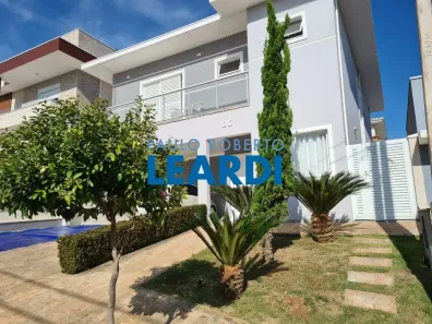 Casa de Condomínio com 3 Quartos à venda, 260m² no Pinheiro, Valinhos