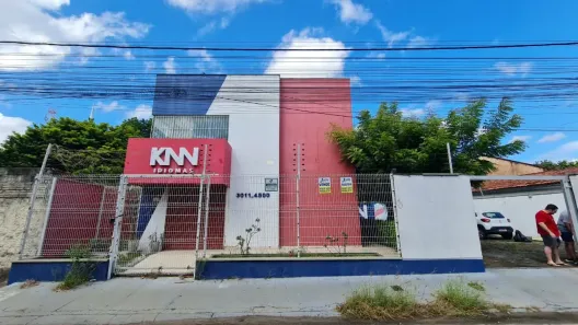 Galpão/Depósito/Armazém à venda, 256m² no Centro, Caucaia