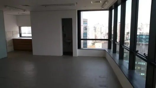 Sala Comercial para alugar, 150m² no Pinheiros, São Paulo