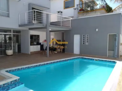 Casa de Condomínio com 3 Quartos à venda, 450m² no Aparecidinha, Sorocaba