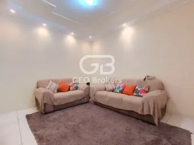 Sobrado com 4 Quartos à venda, 193m² no Jardim Mesquita, Jacareí