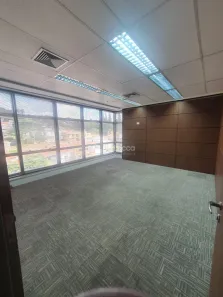 Sala Comercial com 6 Quartos para alugar, 422m² no Chácara da Barra, Campinas