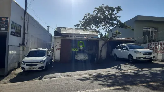 Casa com 4 Quartos à venda, 248m² no Barreiros, São José