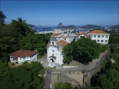 Prédio Comercial com 40 Quartos à venda, 5888m² no Santa Teresa, Rio de Janeiro