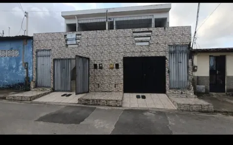Casa com 2 Quartos para alugar, 50m² no Benedito Bentes, Maceió