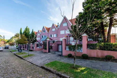 Casa de Condomínio com 4 Quartos à venda, 210m² no Vila Assunção, Porto Alegre