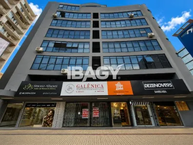 Ponto Comercial para alugar, 77m² no Centro, Florianópolis