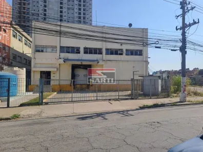 Galpão/Depósito/Armazém à venda, 2596m² no Água Branca, São Paulo