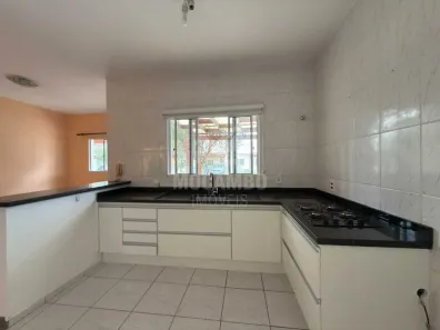Casa de Condomínio com 3 Quartos para venda ou aluguel, 110m² no Loteamento Santo Antônio, Itatiba