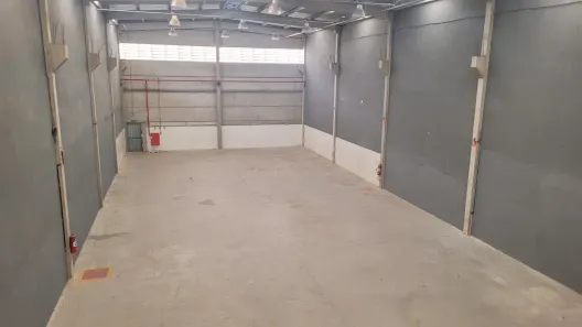 Galpão/Depósito/Armazém para alugar, 750m² no Iporanga, Sorocaba