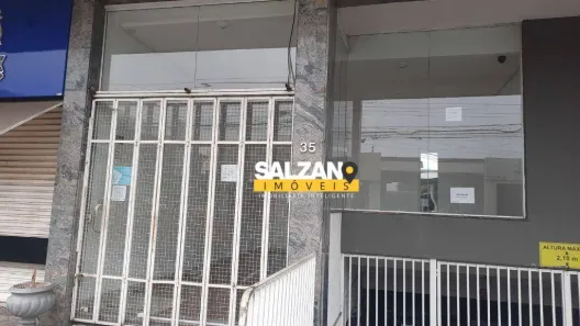 Sala Comercial para alugar, 32m² no Centro, Taubaté