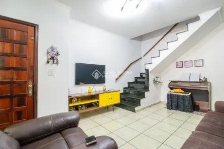 Sobrado com 3 Quartos à venda, 208m² no Vila Camilópolis, Santo André