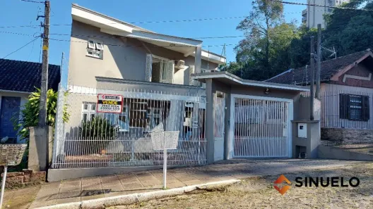 Casa com 3 Quartos à venda, 280m² no Vila Nova, Novo Hamburgo