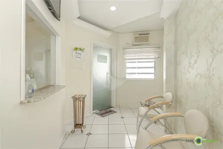 Sala Comercial à venda, 45m² no Centro Histórico, Porto Alegre