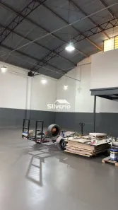 Galpão/Depósito/Armazém para alugar, 525m² no Vila Nair, São José dos Campos