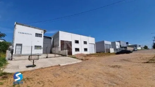 Galpão/Depósito/Armazém à venda, 300m² no Jardim Leopoldina, Porto Alegre