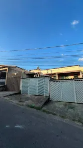 Casa com 2 Quartos para alugar, 55m² no Coqueiros, Belo Horizonte