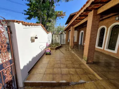 Casa com 5 Quartos à venda, 183m² no Jardim Satélite, São José dos Campos