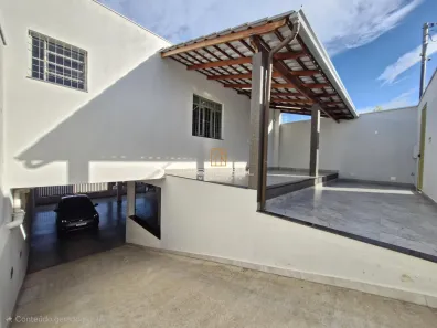 Casa com 3 Quartos à venda, 150m² no João Antônio Gonçalves, Divinópolis