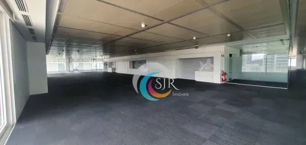 Sala Comercial para alugar, 1617m² no Butantã, São Paulo