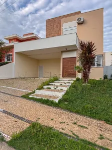Sobrado com 3 Quartos para alugar, 245m² no Swiss Park, Campinas