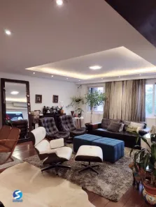 Apartamento com 3 Quartos à venda, 152m² no Auxiliadora, Porto Alegre
