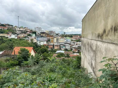 Lote/Terreno à venda, 378m² no São Pedro, Juiz de Fora