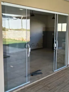 Fazenda/Sítio com 2 Quartos para alugar, 140m² no CERCADO, Araçoiaba da Serra