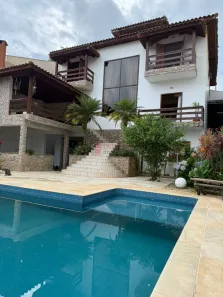Sobrado com 5 Quartos à venda, 353m² no Jardim das Samambaias, Jundiaí