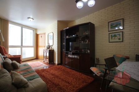Apartamento com 2 Quartos à venda, 73m² no Centro Histórico, Porto Alegre