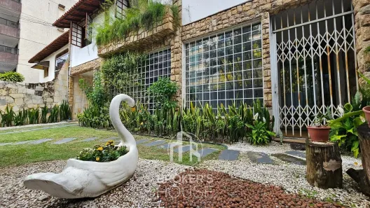 Casa com 8 Quartos à venda, 364m² no Jardim Camburi, Vitória